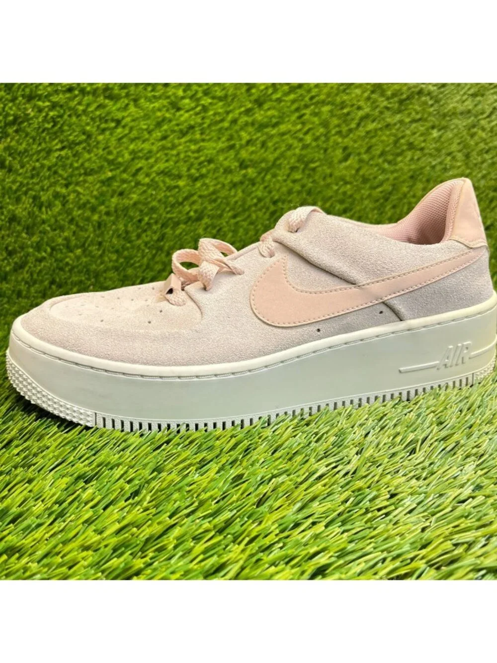 Nike Air Force 1 Sage Low Womens Size 9 Pink Athletic Walking Shoes Sneakers